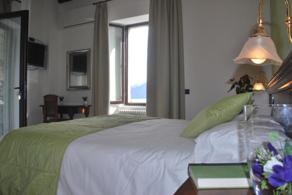 Villa Belvedere Como Lake Relais Argegno Rom bilde
